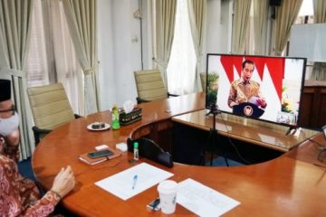 Gubernur Aceh, Ir. Nova Iriansyah, MT mengikuti Rapat Koordinasi Nasional (Rakornas) pengendalian kebakaran hutan dan lahan (Karhutla) tahun 2021 yang dipimpin oleh Presiden Joko Widodo secara virtual, Senin, (22/2/2021).