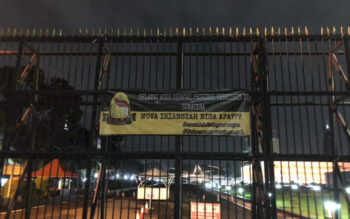 Spanduk Aceh Termiskin Terpampang di Jakarta