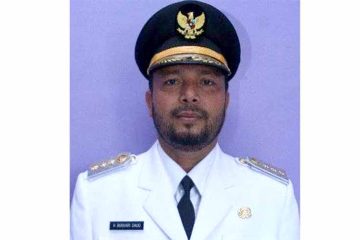 Alm. Bukhari Daud, mantan bupati Aceh Besar