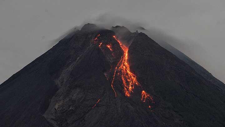 BPPTKG: Waspadai Dampak Dua Pusat Erupsi Gunung Merapi Akhir Maret ...