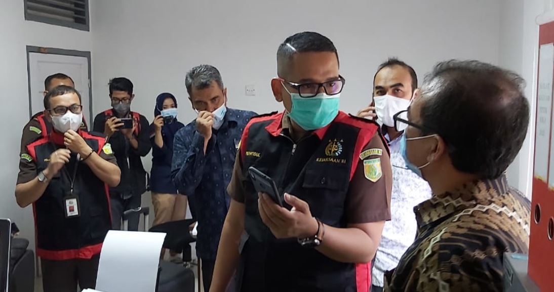 Kejati Geledah BPBA Terkait Kasus Dugaan Korupsi Jembatan Pangwa
