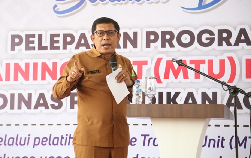 Kadis Pendidikan Aceh, Drs. Alhudri, MM. (Foto: Dok. Humas Disdik Aceh)