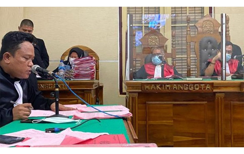Sidang 3 terdakwa kurir sabu di Kota Medan, Sumatera Utara. (foto: Merdeka)