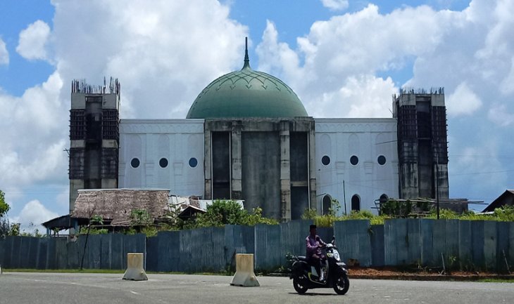 Masjid Agung Baitul A'la atau Masjid Giok di Suka Makmue, Nagan Raya, Aceh (Foto: Antara)