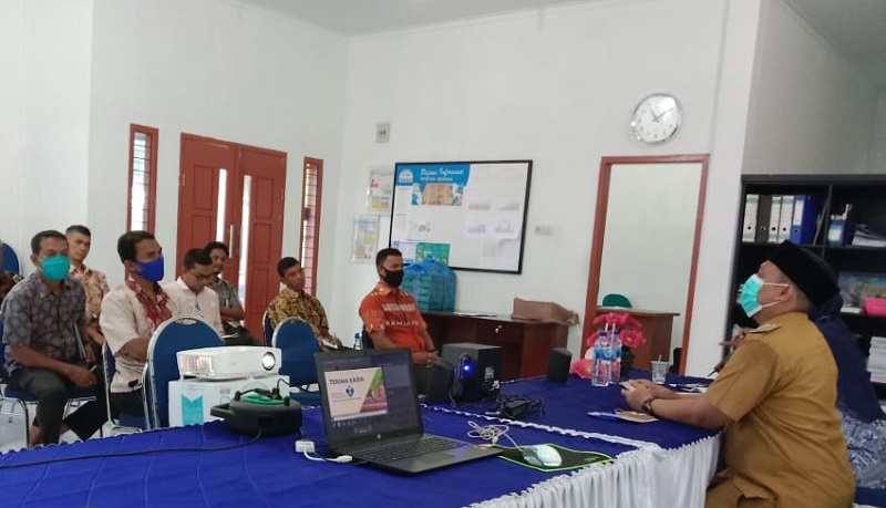Camat Meuraxa, Ardiansyah, S.STP., M.Si, sedang memberi arahan. (18/3/2021)