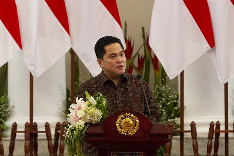 Menteri Badan Usaha Milik Negara (BUMN) Erick Thohir di Kementerian Luar Negeri, Jakarta, Jumat (17/7/2020).(ANTARA FOTO/Dhemas Reviyanto)

Artikel ini telah tayang di Kompas.com dengan judul "Erick Thohir "Haramkan" Pertamina Punya Saham di Pertashop", Klik untuk baca: https://money.kompas.com/read/2021/04/19/104049026/erick-thohir-haramkan-pertamina-punya-saham-di-pertashop.

Editor : Yoga Sukmana

Download aplikasi Kompas.com untuk akses berita lebih mudah dan cepat:
Android: https://bit.ly/3g85pkA
iOS: https://apple.co/3hXWJ0L