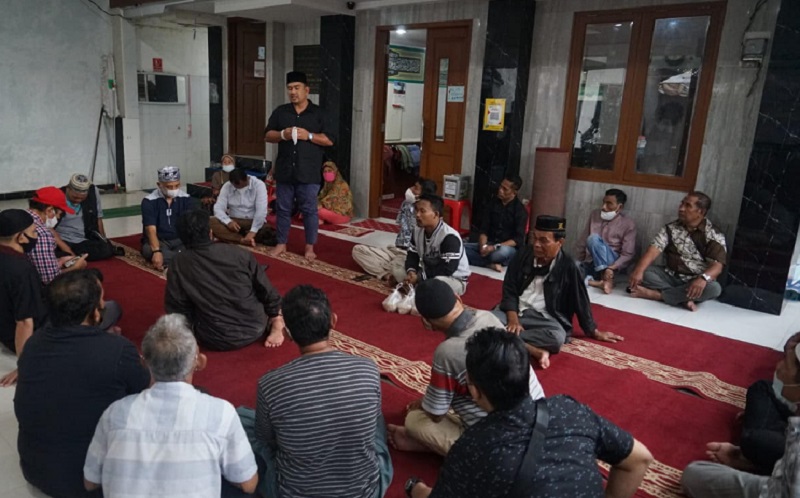 Kepala BPPA, Almuniza Kamal, S.STP, M.Si saat melakukan kunjungan ke PD Pasar Jaya, di Pasar Minggu, Jakarta Selatan, Selasa, 13/4/2021. (Foto: Humas BPPA)