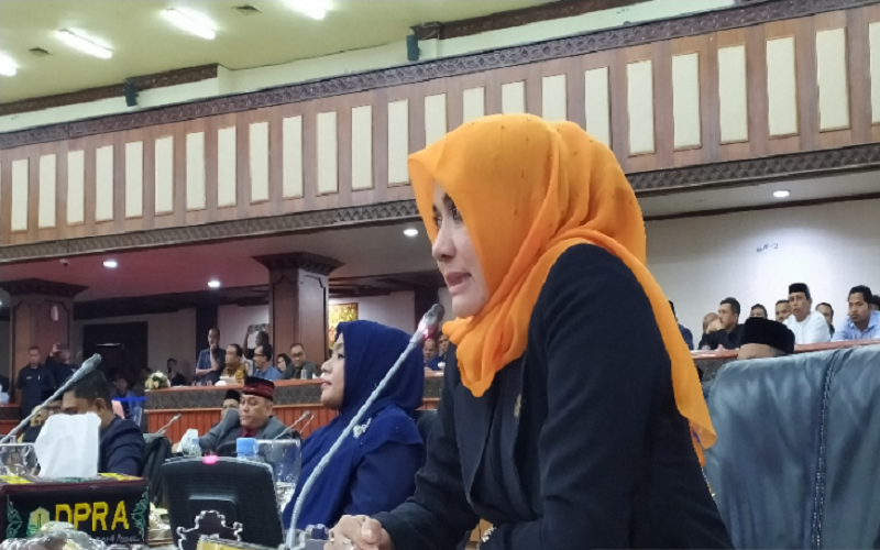 anggota Dewan Perwakilan Rakyat Aceh (DPRA) Darwati A Gani.