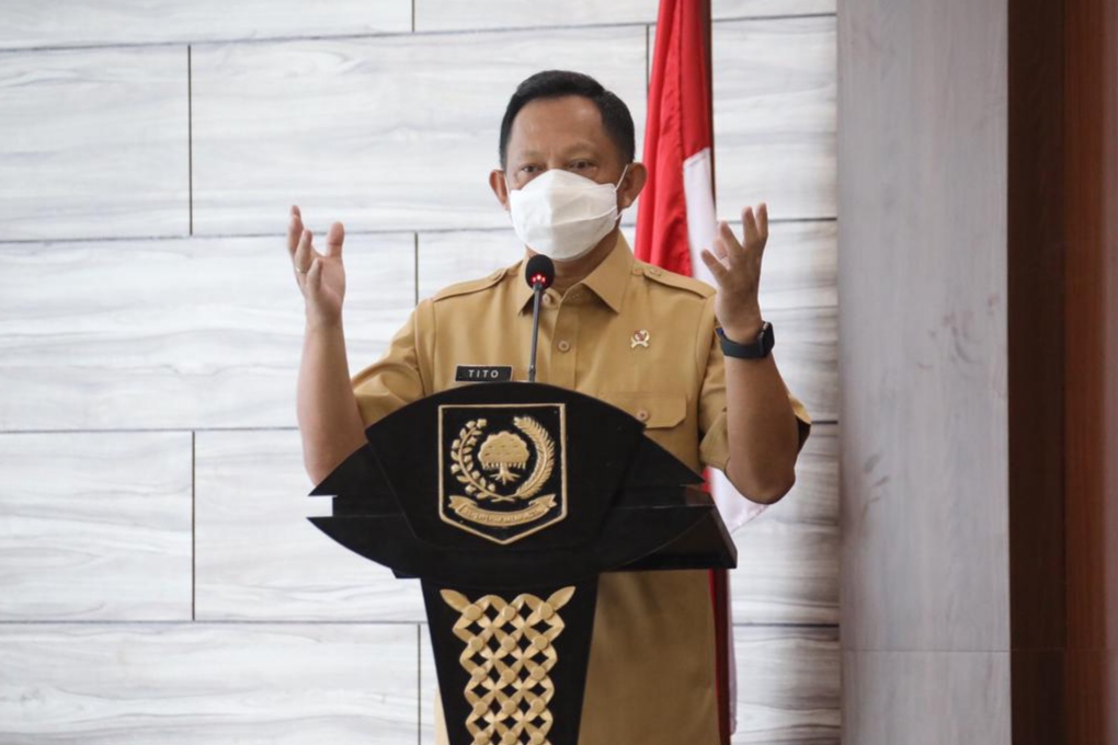 Belajar Dari India, Mendagri Minta Masyarakat Tak Lengah Terapkan Prokes