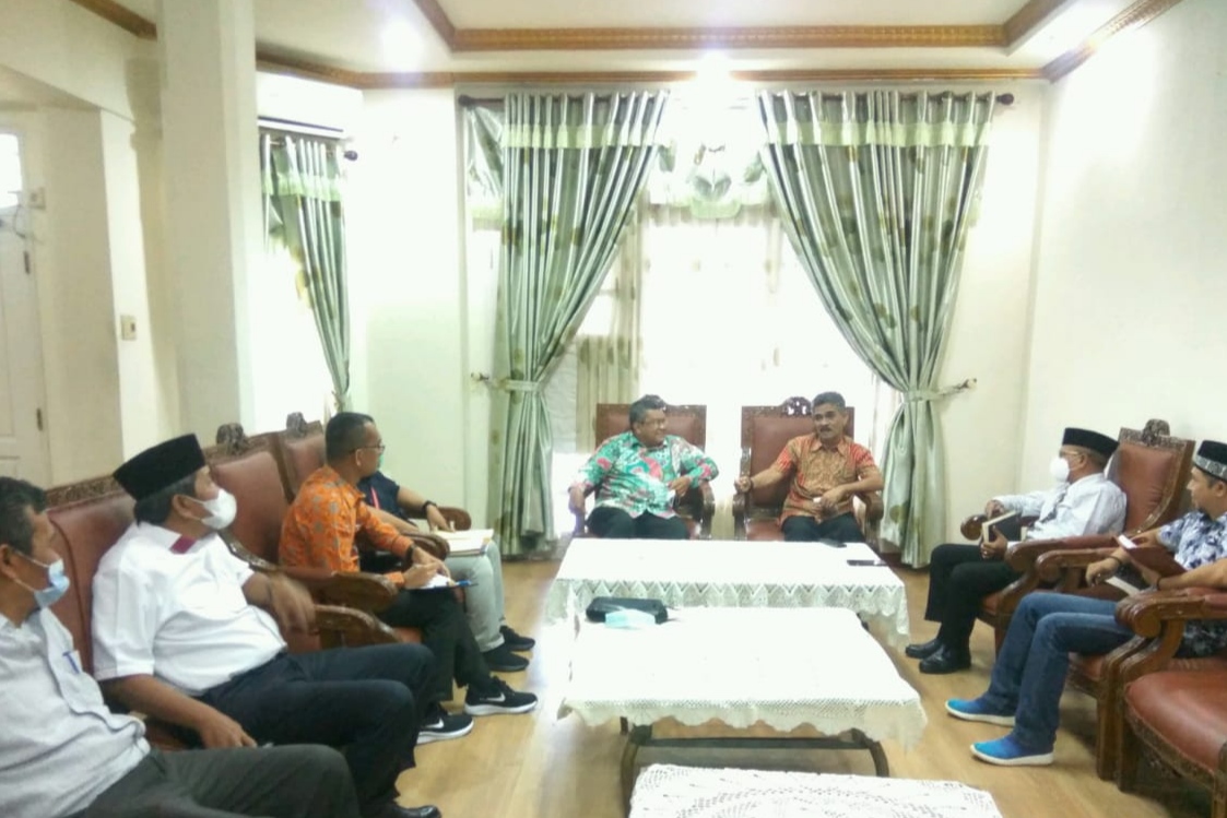 Terkait Pelayanan Publik di Aceh Utara, Ombudsman Jumpai Cek Mad, Ini Sarannya