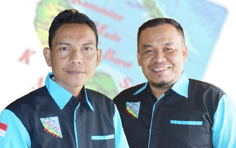 Ketua Umum Forum Komunitas Muda Barat Selatan Aceh (KMBSA) Fitriadi, S.Pd.I dan Sekjen F-KMBSA Azhari, S.Pd.I., M.Ag