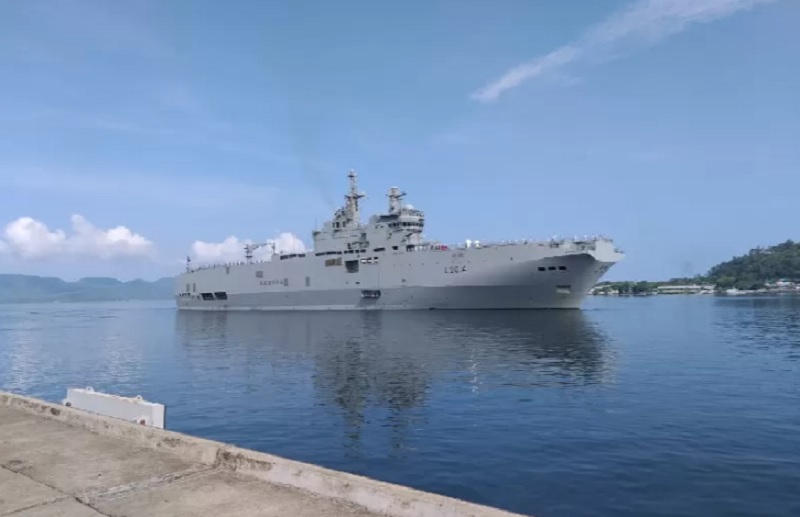Kapal Perang Perancis Mendarat di Sabang