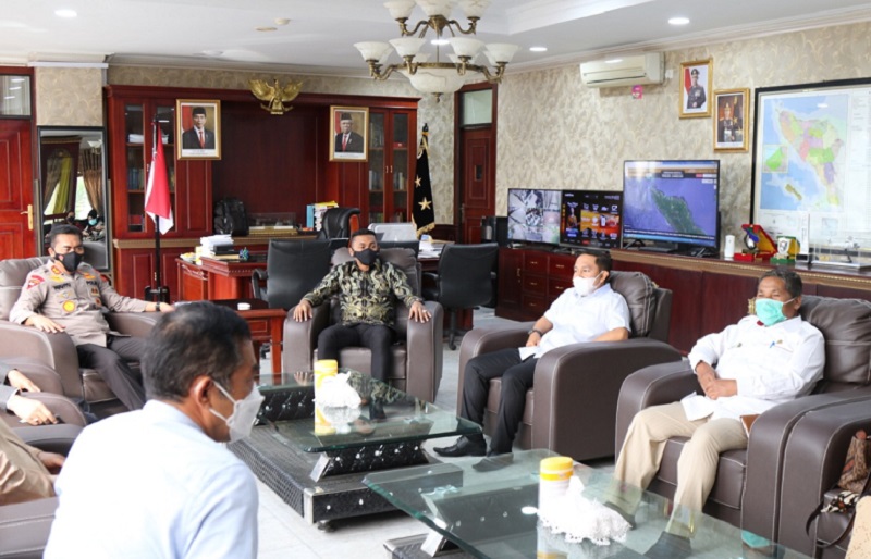 Dewan Perwakilan Rakyat Aceh (DPRA) melakukan audiensi dengan Kapolda Aceh, Irjen Pol Wahyu Widada untuk mengawal penggunaan Anggaran Pendapatan Belanja Aceh (APBA) tahun 2021, Rabu (31/3/2021)