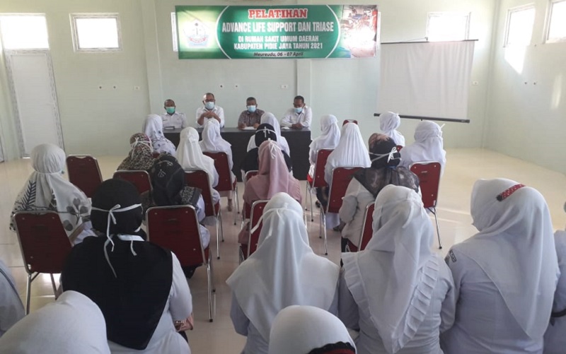 Ombudsman melakukan Advance Life Support dan Triase di Rumah Sakit Umum Daerah Kabupaten Pidie Jaya, Rabu (28/4/2021) (Foto: Dok. Istimewa)