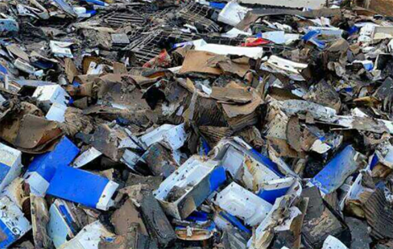 Puing Vivo Y20 yang meledak di Bandara Hongkong. (Foto: 
Foto: dok staf HKIA)