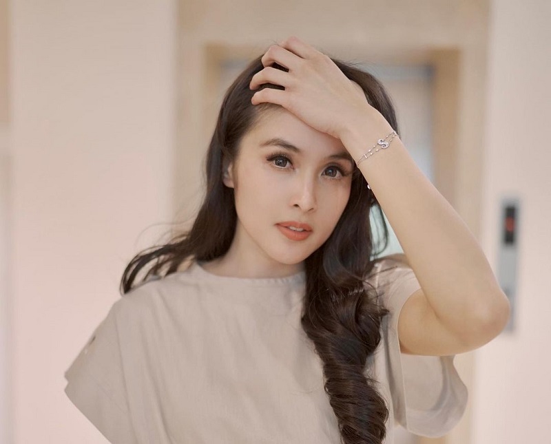 Mengintip Rahasia Sandra Dewi Tetap Sehat dan Bugar