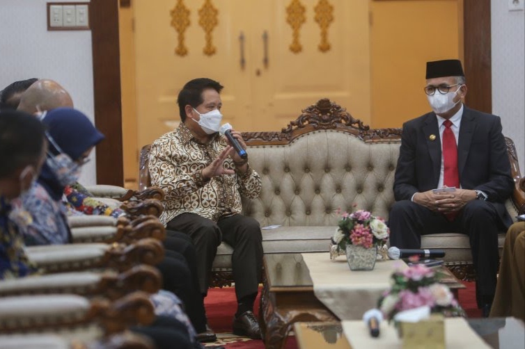 BSI Mohon Maaf Soal Layanan di Aceh