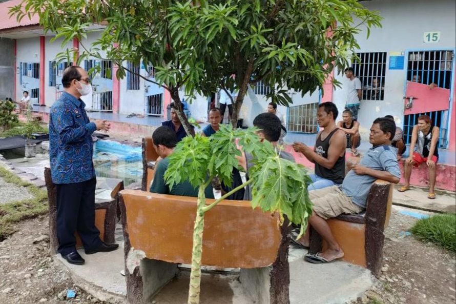 Inspeksi ke Lapas Lhoknga, Kakanwil Kemenkumham Aceh Minta Tingkatkan Keamanan Jelang Idul Fitri