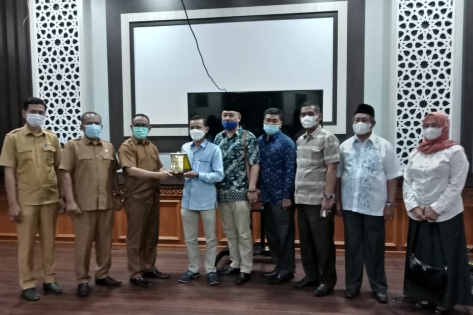 Kadisdik Aceh Terima Kunker Komisi B DPRD Langkat