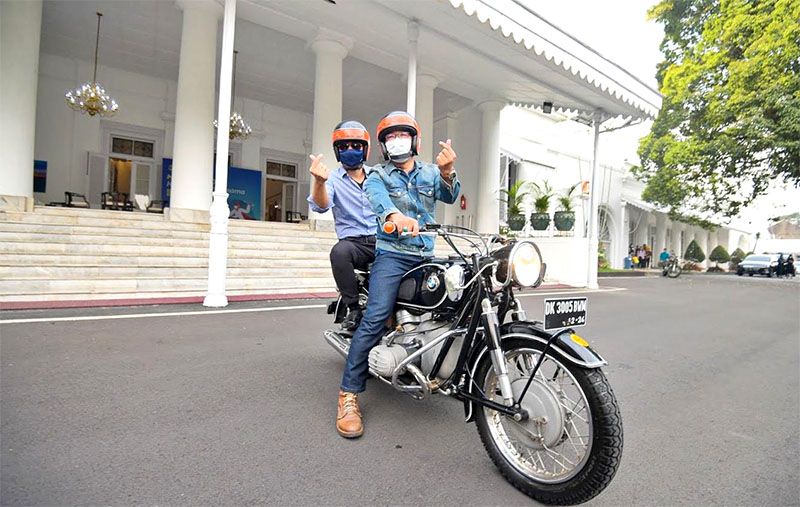 Gubernur Jawa Barat Ridwan Kamil bersama Ketua Umum DPP Partai Demokrat Agus Harimurti Yudhoyono (AHY). (Foto: DPP PD)
