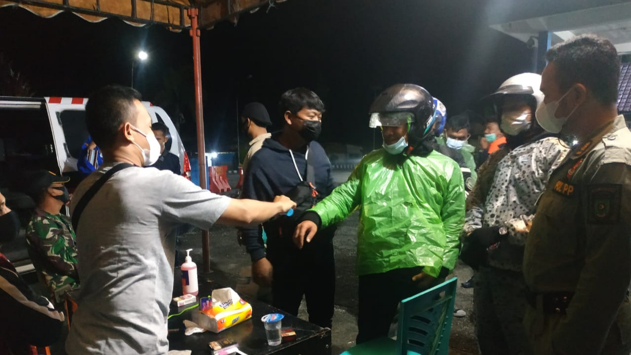 Subulussalam Terapkan PPKM Darurat, Pelintas Wajib Miliki Sertifikat Vaksin