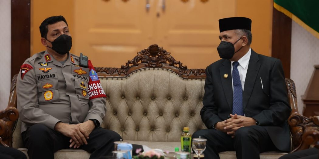 Gubernur Nova Terima Kunjungan Kapolda Aceh, Bahas Pengendalian Covid