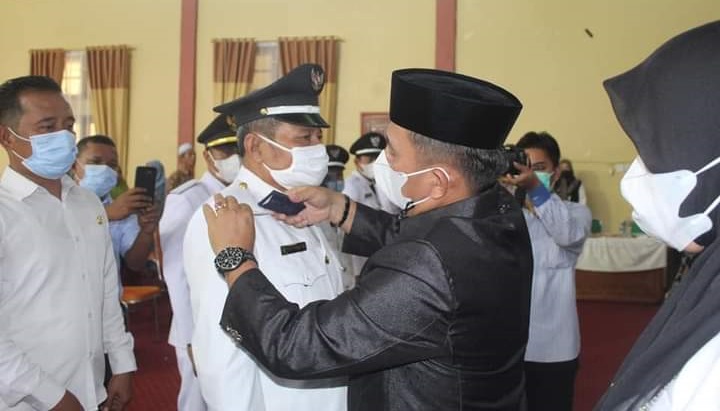 Foto Pelantikan Kepala Mukim oleh Walikota Subulussalam, (Foto: Dok. Ist)