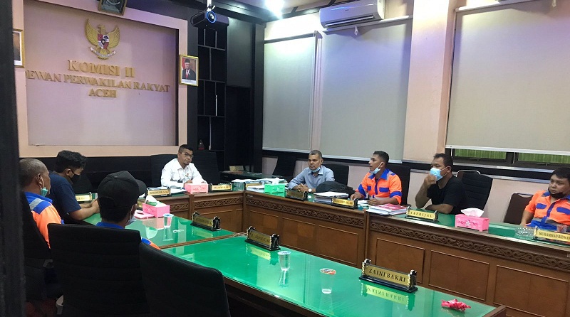 Audiensi para pekerja PT SBA dengan Anggota DPRA (Foto: Dok.Ist)