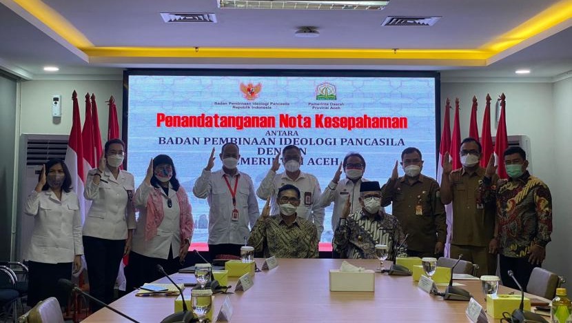 Pemerintah Provinsi Aceh melaksanakan penandatanganan di ruang rapat utama BPIP yang dihadiri oleh Gubernur Provinsi Aceh dan Wakil Kepala BPIP, Senin (4/10/2021). Foto: Ist.
