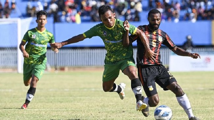 Tim sepak bola Papua berhasil melangkah ke final cabor sepak bola PON Papua. (Foto: Antara/Nova Wahyudi)