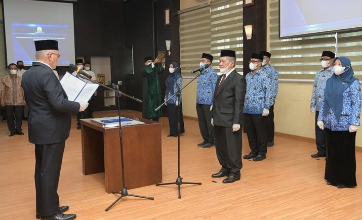 Pengukuhan dan Pelantikan pejabat struktural di lingkungan Inspektorat Aceh (Foto: Dok.Humas Aceh)