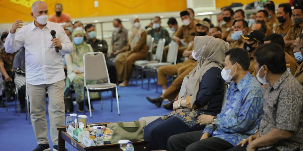 Sekda Aceh Minta Kepala Desa Data Warga Belum Vaksin