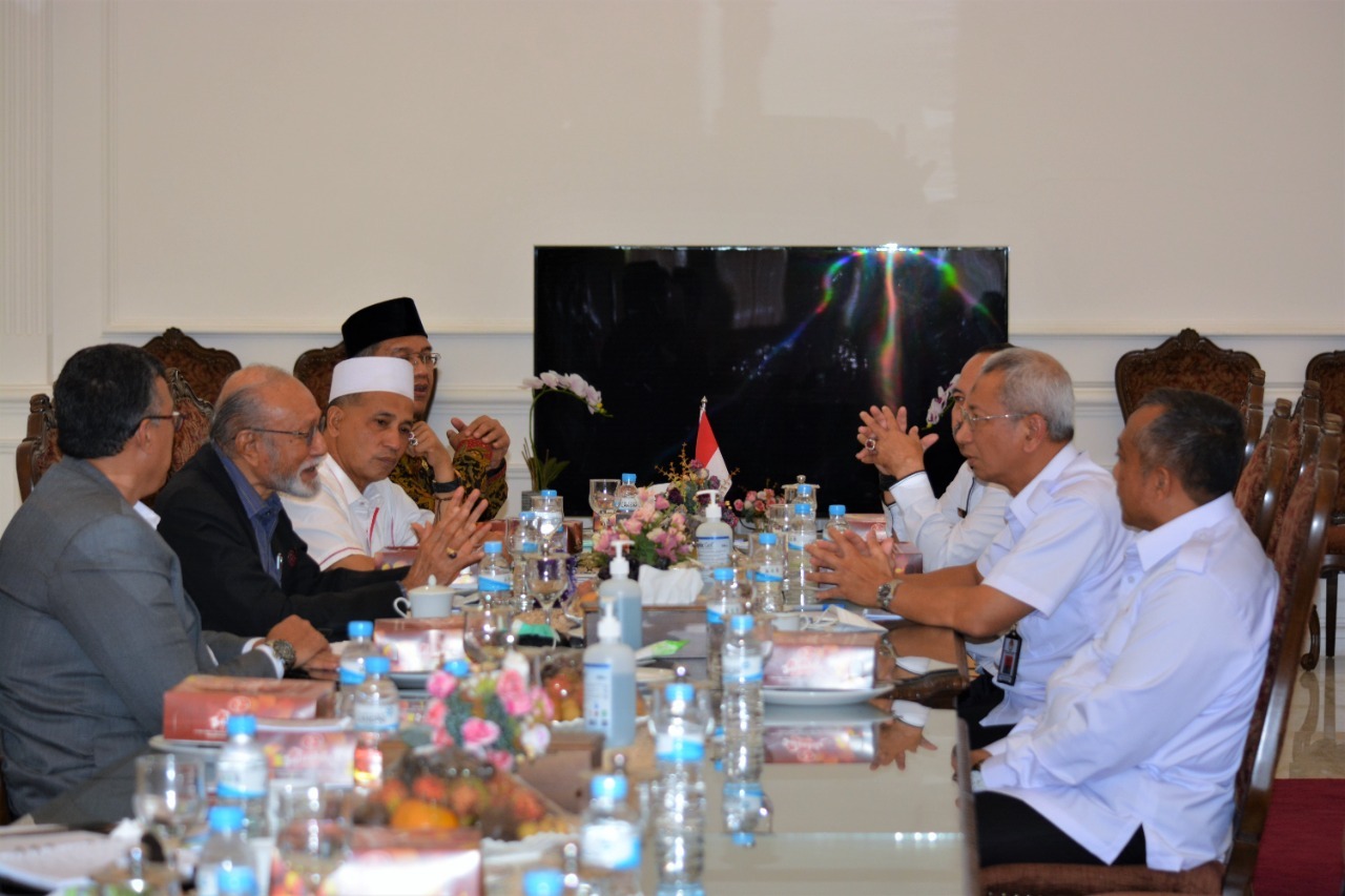 Dewan Ketahanan Nasional (Wantannas) Republik Indonesia (RI) melakukan pertemuan dengan Wali Nanggroe Aceh Paduka Yang Mulia Tgk. Malik Al Haythar. Senin (15/11/2021).
