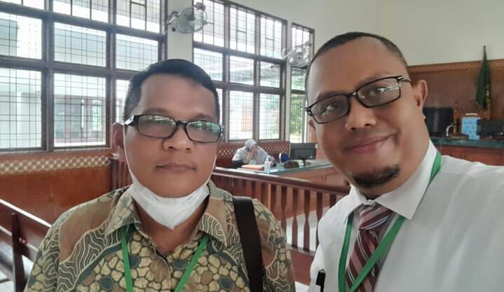 Bambang Antariksa saat bersama Ketua Panitia Seleksi Sekda Aceh Tamiang, Dr. Basri. (Foto: Dok. Ist)