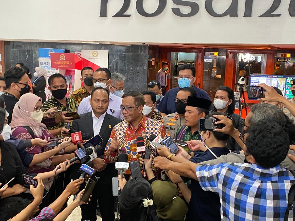 Rapat Dengan Menkopolhukam, DPD RI Tanyakan Indikasi Kerugian Negara Rp 1000 Triliun di Kasus BLBI