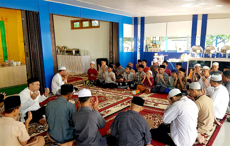 Maulid Nabi di Kediaman HT. Ibrahim, Lambaro Angan, Aceh Besar. (Foto: Ist.)
