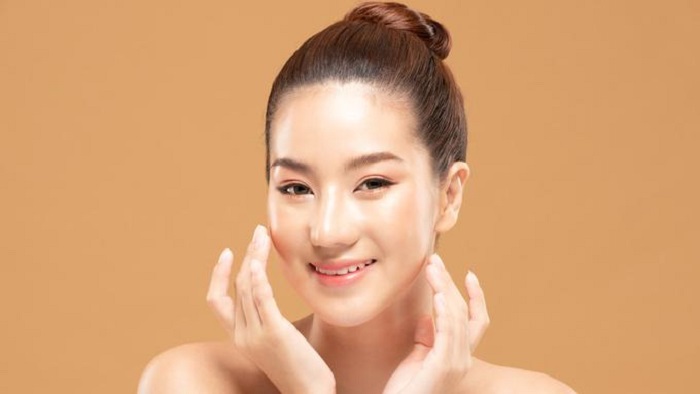 Rekomendasi 3 Minuman yang Bisa Mencerahkan Wajah Secara Alami / copyrigh shutterstock