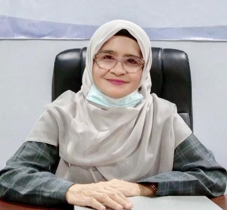 Dekan Fakultas Tehnik UNMUHA Dr. Hafnidar A. Rani,