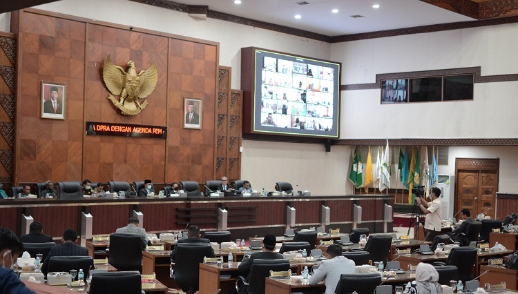 Rapat Paripurna Pembukaan Masa Persidangan I DPR Aceh tahun 2022