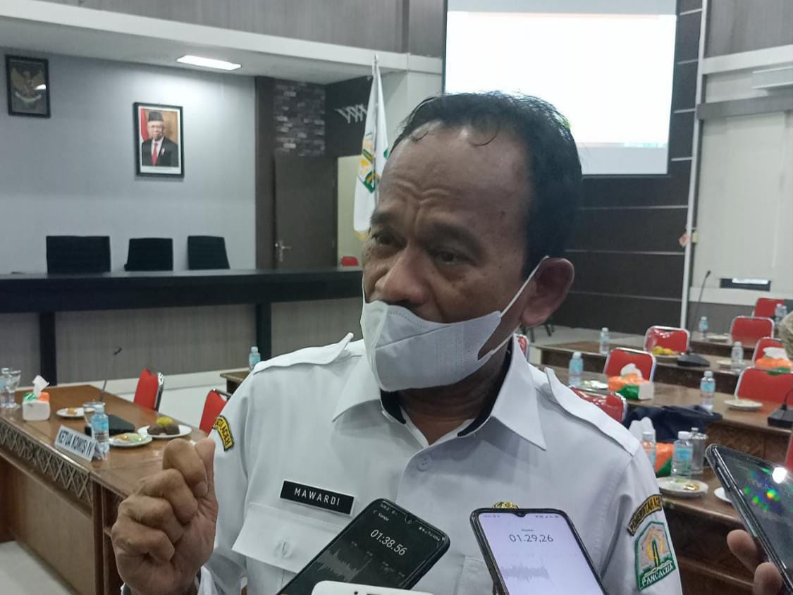Asisten II Sekretariat Daerah (Setda) Aceh Bidang Perekonomian dan Pembangunan, Ir. Mawardi. (Foto: Nukilan/Hadiansyah)