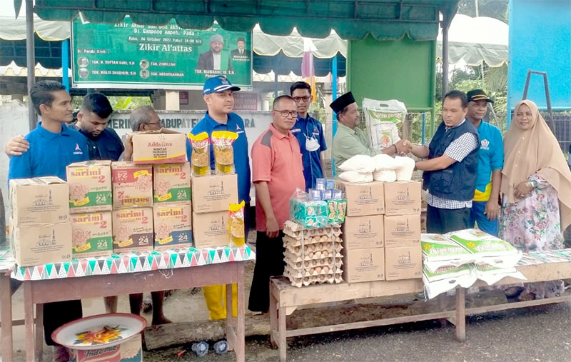 DPC Demokrat Aceh Utara salurkan bantuan untuk korban banjir Aceh Utara. (Foto: Ist.)