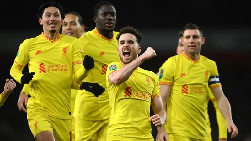 Selebrasi Diogo Jota usai mencetak gol dalam laga Arsenal vs Liverpool, Jumat (21/1/2022)