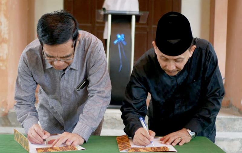 ekolah Tinggi Ilmu Administrasi (STIA) Iskandar Thani Banda Aceh Teken MoU dengan PT Pembangunan Aceh (PEMA). (Foto: Ist.)