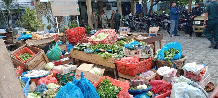 Sayur Mayur Pedagang yang Dimankankan oleh Petugas Satpol PPWH Banda Aceh, (Foto: Dok.Ist)