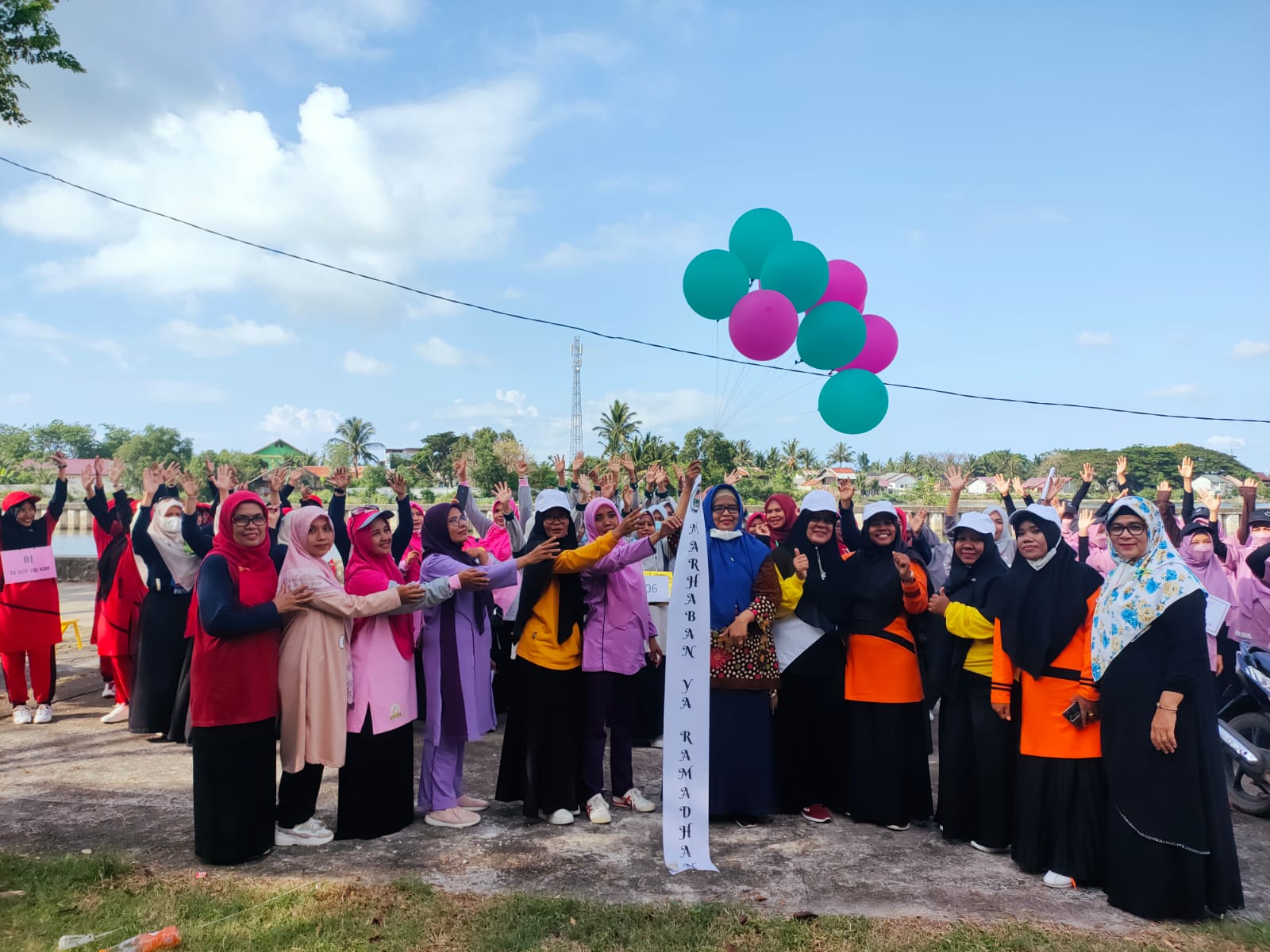 Ikatan Guru Taman Kanak-Kanak Indonesia (IGTKI) gelar Fun Walk dengan tema "Guru Sehat, Pendidikan Hebat". (Foto: Dok.Nukilan)