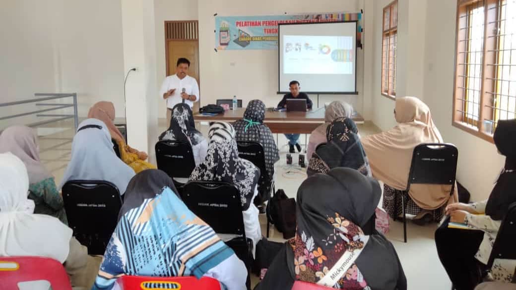 23 Peserta Pengelola Perpustakaan di Nagan Raya Dilatih Kompetensi Teknologi