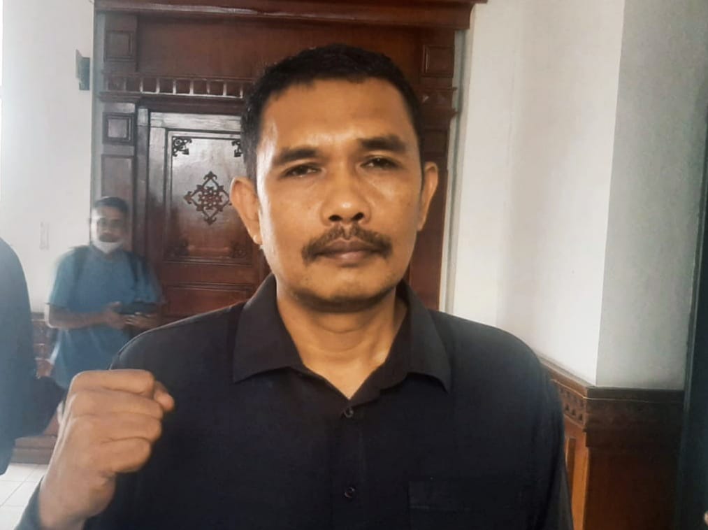Ketua Lembaga Swadaya Masyarakat (LSM) Aliansi Keluarga Besar Blang Lancang dan Rancong (Akbar), M. Jubir. (Foto: Nukilan/Hadiansyah)
