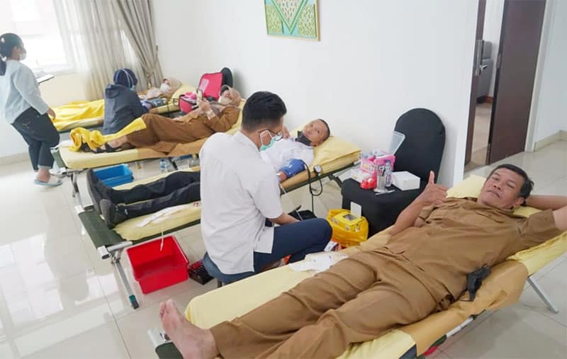 Pegawai BPPA saat melakukan donor darah di Kantor BPPA, Jalan Rp Soeroso, Jakarta Pusat, 21 Maret 2022.(Foto: Humas BPPA). (Foto: Ist.)