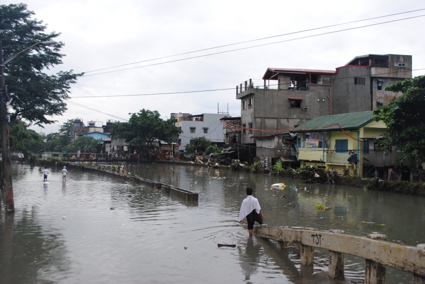 Bencana banjir yang terjadi di Manila, Filipina pada 2012 lalu. Ibu kota Filipina yang merupakan salah satu kota di Asia ini cepat tenggelam./Foto: AusAID (CC BY 2.0).