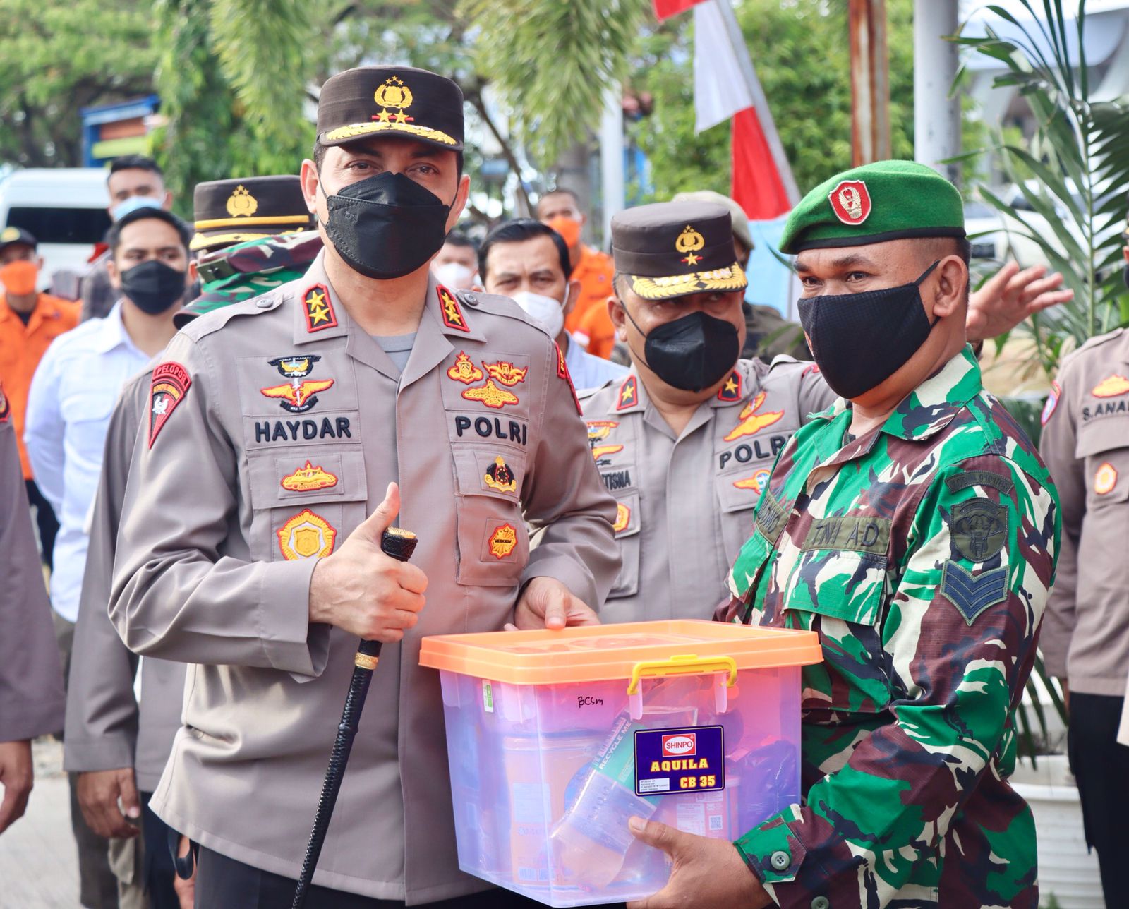 Kapolda Aceh meninjau pos  pengamanan lebaran di pelabuhan Ulee Lheue, Sabtu, 30 April 2022. (Foto: Dok.Ist)